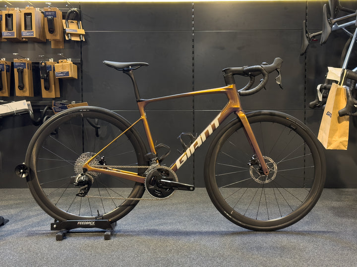 Giant Defy Advanced Pro 1 - Meteor Storm