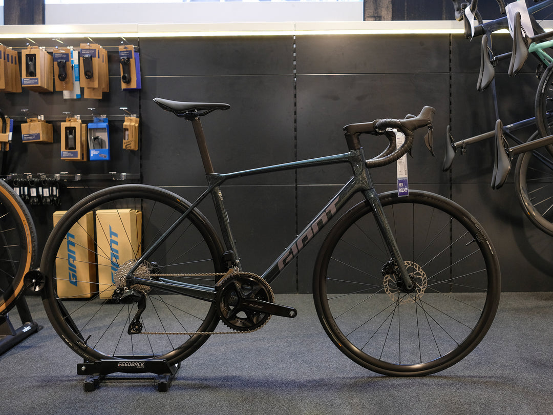 Giant TCR Advanced 1 - Asphalt Green